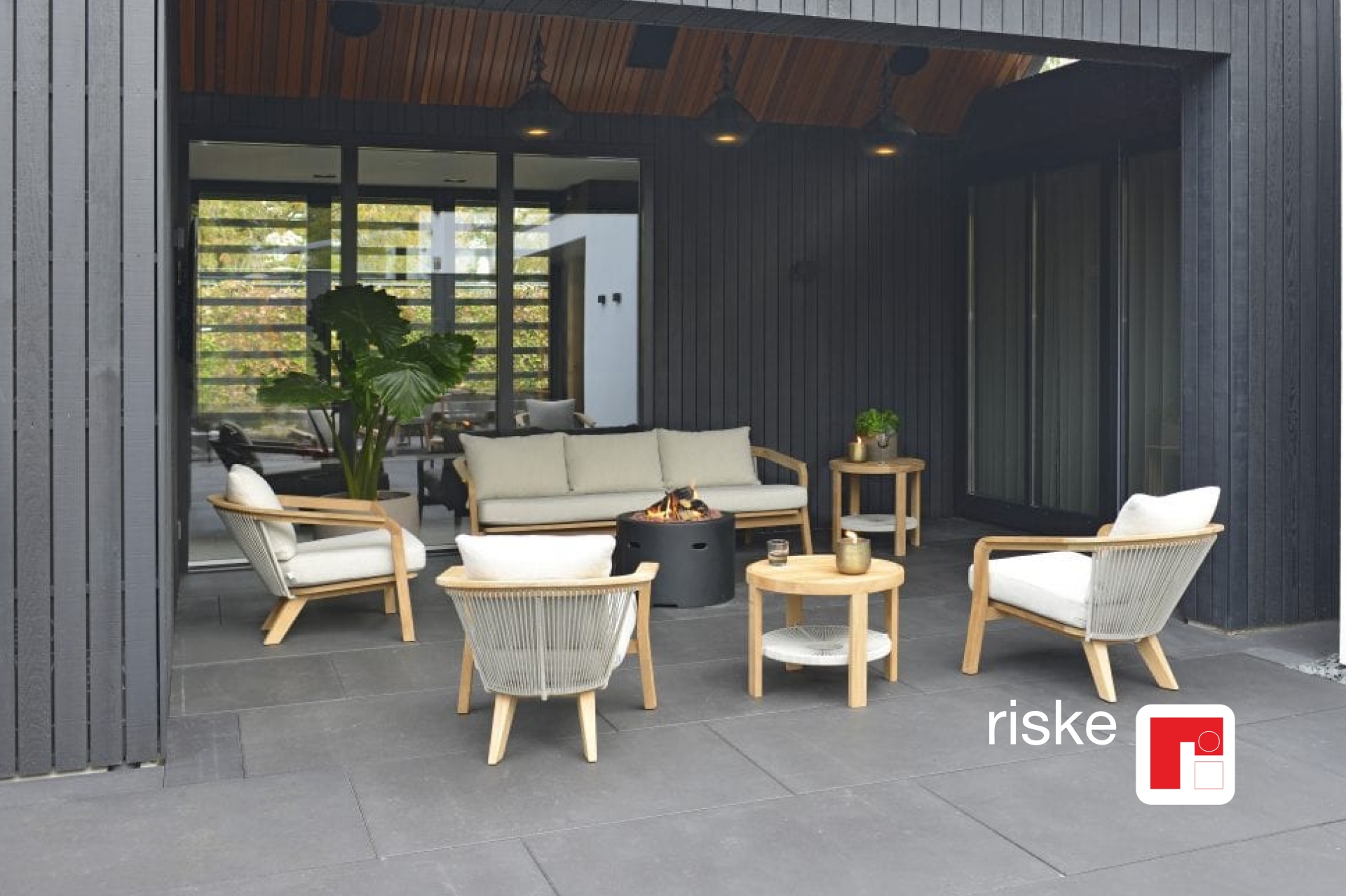riske design & wonen <br src=